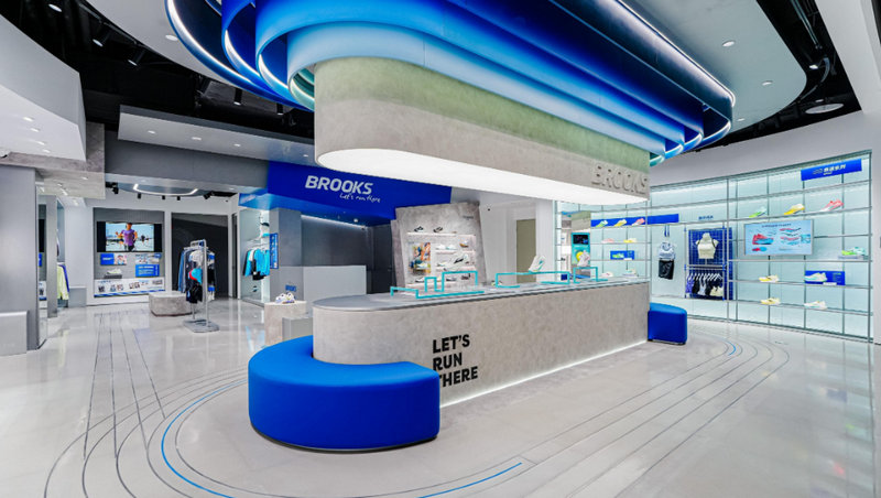 布鲁克斯三里屯太古里全新概念店开业1.jpg