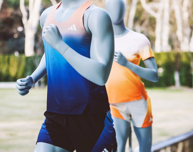 Adidas ADIZERO上海半马限定配色1.jpg