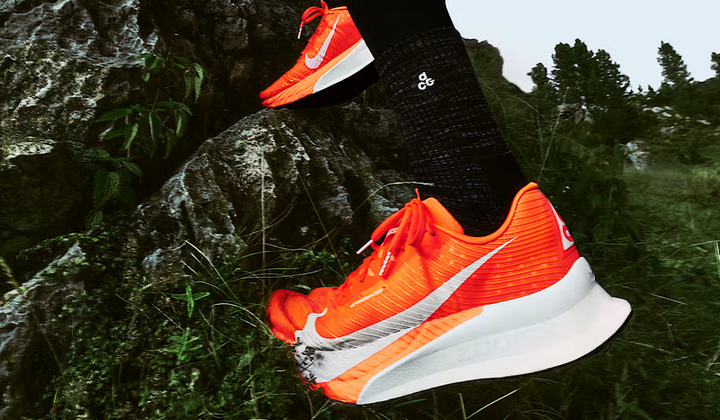 NIKE ACG全新 Ultrafly 越野跑鞋1.jpg